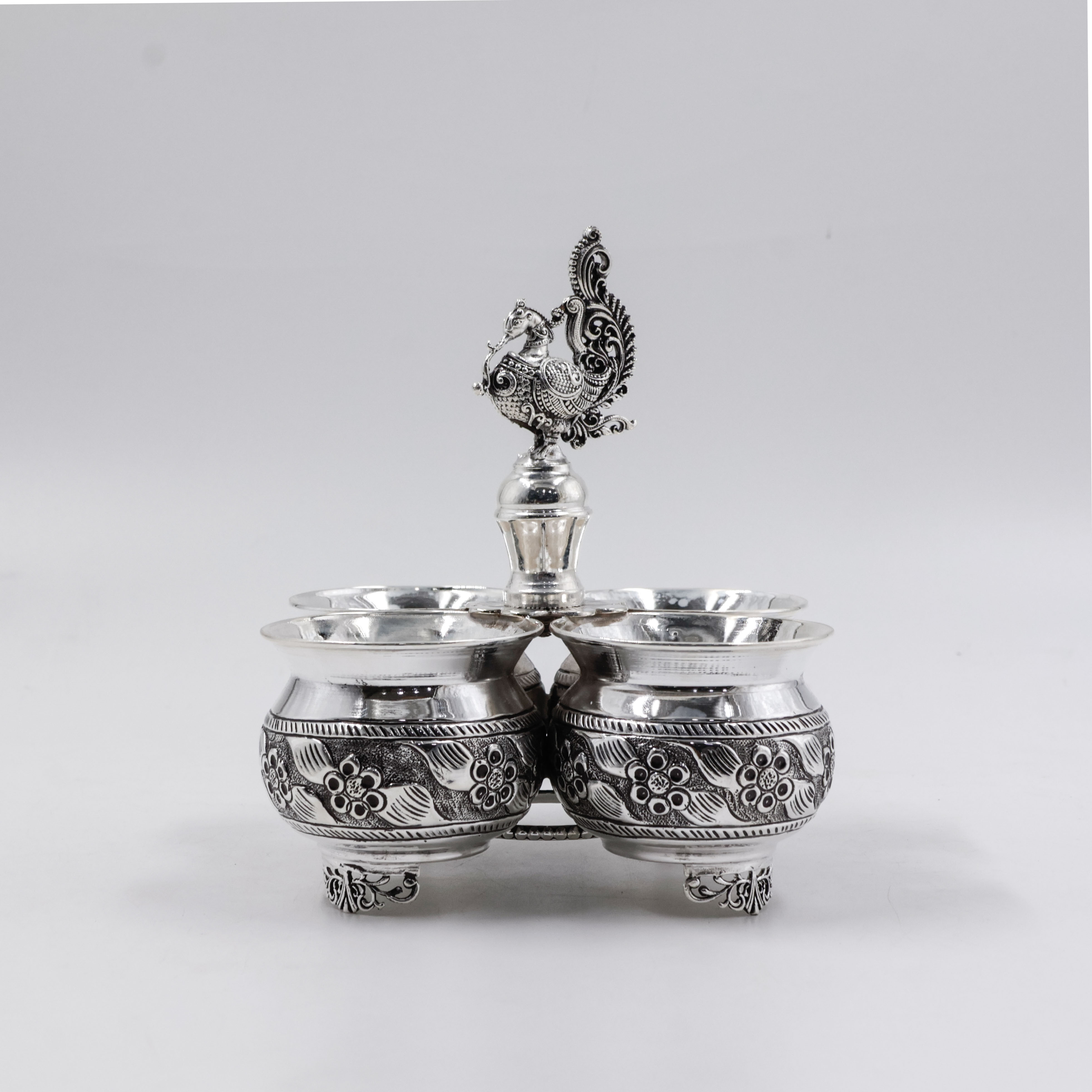 New Akshaya Jewellers - Anituqe 92.5 Four Bowl Stand For Kumkum